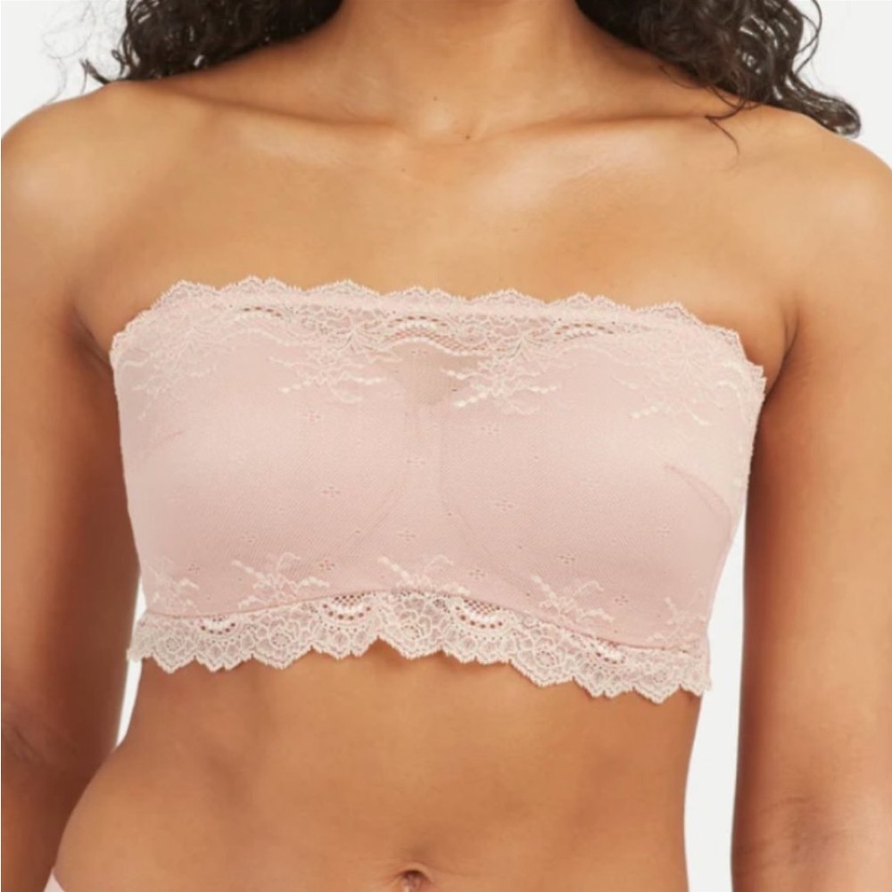 SPANX Undie-Detectable Strapless Bandeau Lace Overlay Nude Bra